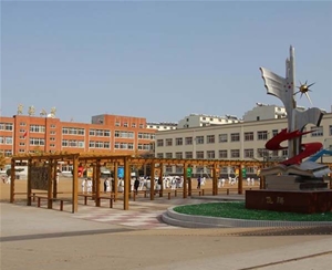 學校文化設計 -景觀雕塑